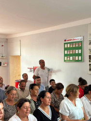 Allahyarlı kənd sakinləri ilə səyyar vətəndaş qəbulu keçirilib