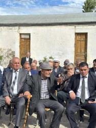 Beyləqan Rayon İcra Hakimiyyətinin başçısı Əziz Əzizov Milabad qəsəbəsində növbəti səyyar vətəndaş qəbulu keçirib.
