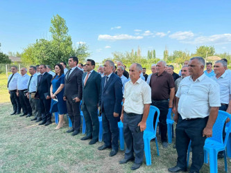 Beyləqan Rayon İcra Hakimiyyətinin başçısı Əziz Əzizov rayonun Günəşli qəsəbəsində növbəti səyyar vətəndaş qəbulu keçirib.