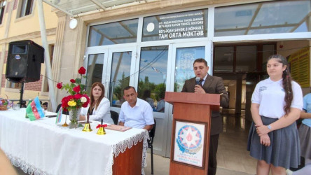 Beyləqan məktəblərində “Son zəng” sədaları səsləndi