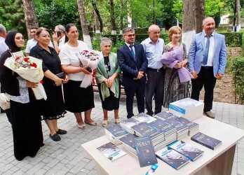 Beyləqanda “Sükut” adlı şeirlər kitabının təqdimatı olub.