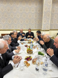İcra başçısı növbəti dəfə rayon ağsaqqalları ilə görüş keçirib.İcra başçısı növbəti dəfə rayon ağsaqqalları ilə görüş keçirib.