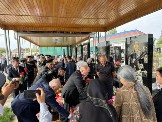 27 Sentyabr – Anım Günü ilə əlaqədar Beyləqan rayonunda Vətən müharibəsi şəhidlərinin əziz xatirəsi ehtiramla yad edilib.
