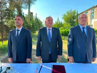 Tatalılar kəndində səyyar vətəndaş qəbulu keçirilib.