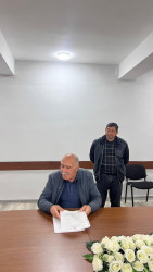 06 may 2026-cı il tarixdə Beyləqan Rayon İcra Hakimiyyətinin başçısı Əziz Əzizov vətəndaş qəbulu keçirib.