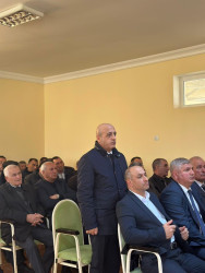 Beyləqan Rayon İcra Hakimiyyətinin başçısı Əziz Əzizov Birinci Aşıqlı kəndində vətəndaşlarla növbəti səyyar qəbul-görüş keçirib.