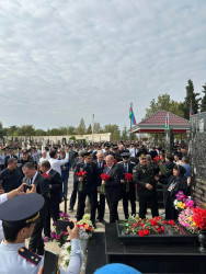 27 Sentyabr – Anım Günü ilə əlaqədar Beyləqan rayonunda Vətən müharibəsi şəhidlərinin əziz xatirəsi ehtiramla yad edilib.