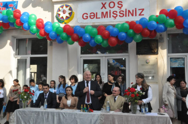 15 sentyabr 2023-cü il tarixdə Beyləqan rayon ümumtəhsil məktəblərində “Bilik günü” keçirildi.