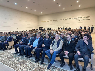 “Mədəniyyət körpüsü” layihəsi çərçivəsində Beyləqanda “Mintonasiya” adlı stand-up konserti keçirilib.