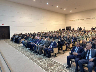 “Mədəniyyət körpüsü” layihəsi çərçivəsində Beyləqanda “Mintonasiya” adlı stand-up konserti keçirilib.