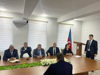 Beyləqan Rayon İcra Hakimiyyətində rəqəmsallaşma məsələlərinə dair müşavirə keçirilib