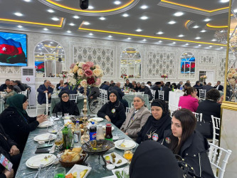 Martın 18-də Beyləqan rayonunda müqəddəs Ramazan ayı münasibətilə 400 nəfərlik iftar süfrəsi təşkil olunub.