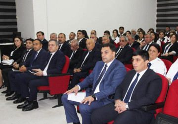 Beyləqanda təhsil işçilərinin ənənəvi sentyabr konfransı keçirilib