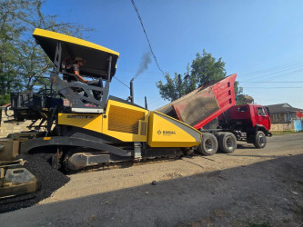 Beyləqanda yol infrastrukturunun yenilənməsi davam etdirilir.