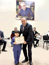 Beyləqanda xalq şairi Səməd Vurğunun anadan olmasının 120 illik yubileyi münasibətilə möhtəşəm tədbir keçirilib.