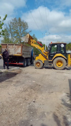 Beyləqan şəhərində abadlıq və yenidənqurma işləri mərhələli şəkildə davam etdirilir.