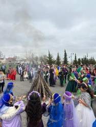 Beyləqan şəhər Humanitar Fənlər Təmayüllü Liseyində Novruz Bayramı ilə əlaqədar bayram şənliyi keçirilib.