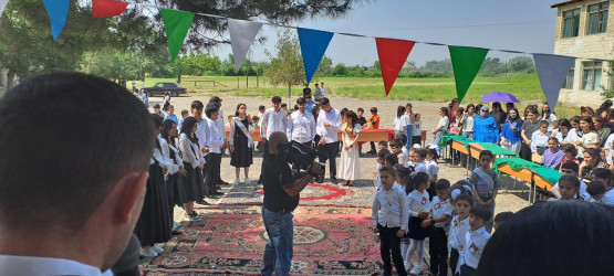 Beyləqanda “Son zəng” sədaları: Rayon İcra Hakimiyyəti başçısının təbriki məzunlara çatdırıldı!
