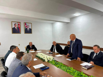 Beyləqan Rayon İcra Hakimiyyətində aqrar sahənin inkişafına dair Dövlət Proqramının icrası müzakirə olunub