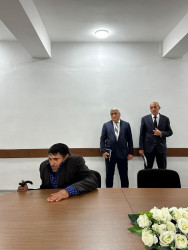 Beyləqan Rayon İcra Hakimiyyətində 23.04.2025-ci il tarixdə növbəti vətəndaş qəbulu keçirilib.