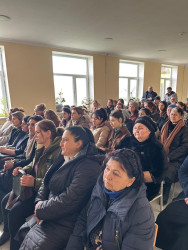 Beyləqan Rayon İcra Hakimiyyətinin başçısı Əziz Əzizov Birinci Şahsevən kəndində vətəndaşlarla növbəti səyyar qəbul-görüş keçirib.