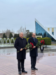 “Azəristiliktəchizat” ASC-nin sədrinin vəzifələrini müvəqqəti icra edən İlham Mirzəliyev Beyləqan rayonunda Beyləqan, Füzuli və Xocavənd sakinləri üçün vətəndaş qəbulu keçirmişdir.