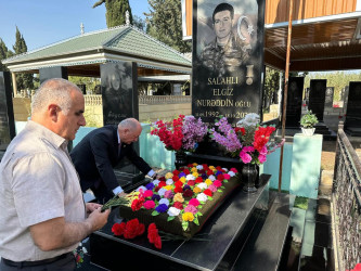 Şəhid Salahlı Elgiz Nurəddin oğlunun mövlud günü qeyd olunub.