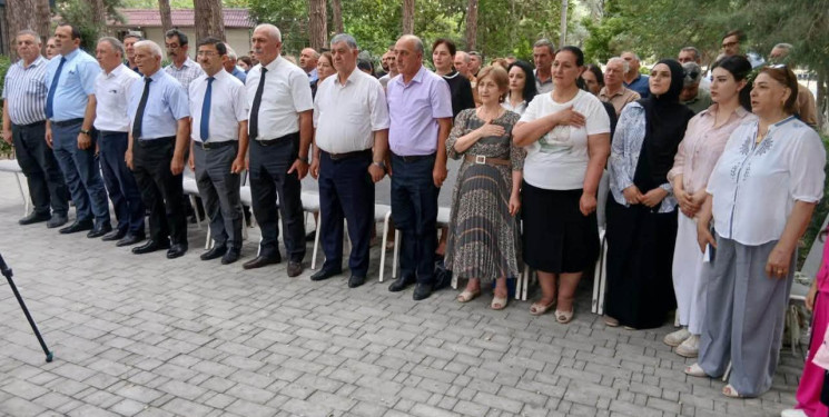 Beyləqanda “Sükut” adlı şeirlər kitabının təqdimatı olub.