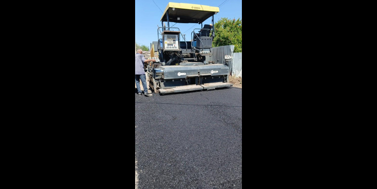 Beyləqan rayonunda yol infrastrukturunun yaxşılaşdırılması istiqamətində işlər ardıcıl şəkildə davam etdirilir.