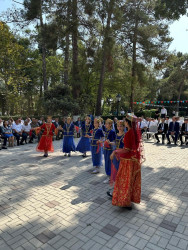 Beyləqanda ali təhsil müəssisələrinə qəbul imtahanında yüksək bal toplayan məzunlarla görüş keçirildi.