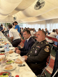 Beyləqan Rayon İcra Hakimiyyətinin başçısı Əziz Əzizov Vətən müharibəsi iştirakçısının ailəsinə başsağlığı verib