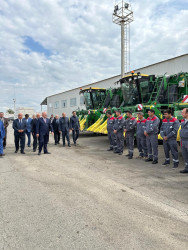 Beyləqan Rayon İcra Hakimiyyətinin başçısı Əziz Əzizov “Azərpambıq ASK" MMC-nin Beyləqan Pambıq İstehsalı və Emalı filialında olub.