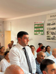 Allahyarlı kənd sakinləri ilə səyyar vətəndaş qəbulu keçirilib