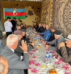 İcra başçısı Dünyamalılar kəndində Vətən müharibəsinin qəhrəman şəhidi Zalov Elçin İslam oğlunun dördüncü ildönümü mərasimində iştirak etdi.