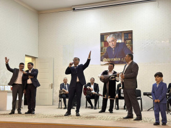 Beyləqanda xalq şairi Səməd Vurğunun anadan olmasının 120 illik yubileyi münasibətilə möhtəşəm tədbir keçirilib.