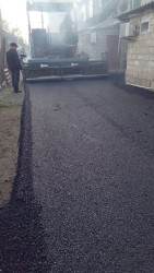 Beyləqan şəhərində asfaltlanma işləri davam edir