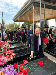 27 Sentyabr – Anım Günü ilə əlaqədar Beyləqan rayonunda Vətən müharibəsi şəhidlərinin əziz xatirəsi ehtiramla yad edilib.