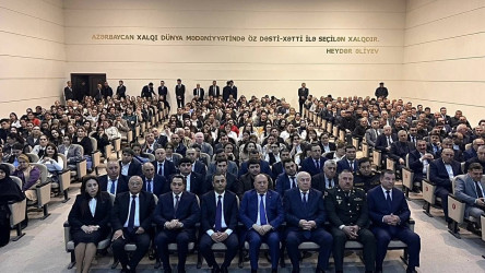 Beyləqanda “Ümummilli Lider Heydər Əliyev müasir müstəqil Azərbaycanın banisidir” adlı möhtəşəm tədbir keçirilib.