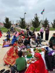 Beyləqan şəhər Humanitar Fənlər Təmayüllü Liseyində Novruz Bayramı ilə əlaqədar bayram şənliyi keçirilib.