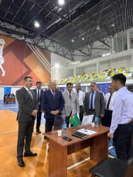 Beyləqanda əmək yarmarkası keçirilib.