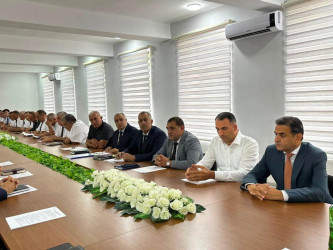 Beyləqan Rayon İcra Hakimiyyətində aqrar sahənin inkişafına dair Dövlət Proqramının icrası müzakirə olunub