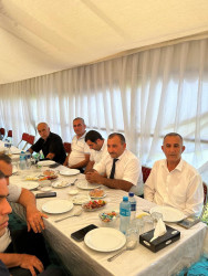 Beyləqan Rayon İcra Hakimiyyətinin başçısı Əziz Əzizov şəhid anasının yas mərasimində iştirak edib