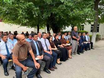 Yeni Mil qəsəbəsində vətəndaşların müraciətləri dinlənilib
