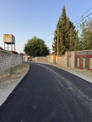 Beyləqanda yol infrastrukturu yenilənməsi davam etdirilir.