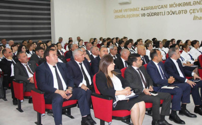 Beyləqanda təhsil işçilərinin ənənəvi sentyabr konfransı keçirilib
