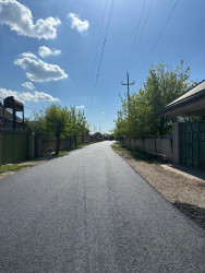 Beyləqan rayonunda yol infrastrukturunun yaxşılaşdırılması istiqamətində həyata keçirilən tədbirlər uğurla davam etdirilir.